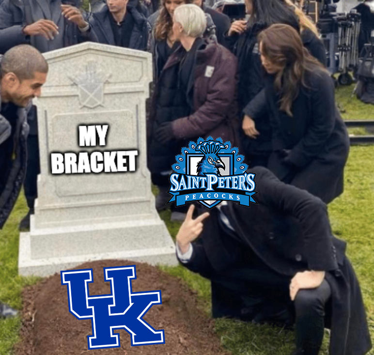 THE PEACOCKS HAVE DONE IT ‼️‼️‼️

SAINT PETER'S WITH AN ABSOLUTE 𝙎𝙏𝙐𝙉𝙉𝙀𝙍 🤯

#MarchMadness