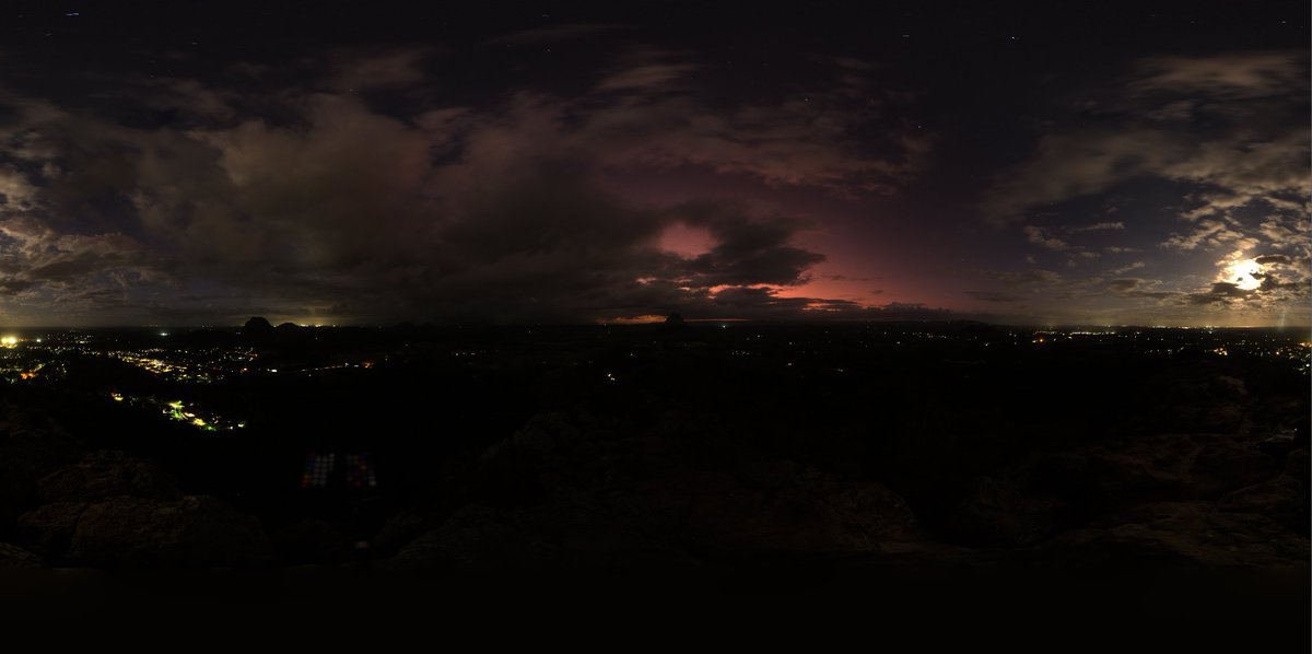 mavrickmaster's tweet image. 👀 shooting timelapse 360° 50k wide HDRI's into night with a full moon @MattePaint_Ltd - we got 195 frames yesterday coming in at just over 5TB of data - 17,550 individual photos shot on the Fuji GFX100S 💪 checkout previous #hdris here (desktop only) mattepaint.com/gallery/hdri/ #VFX