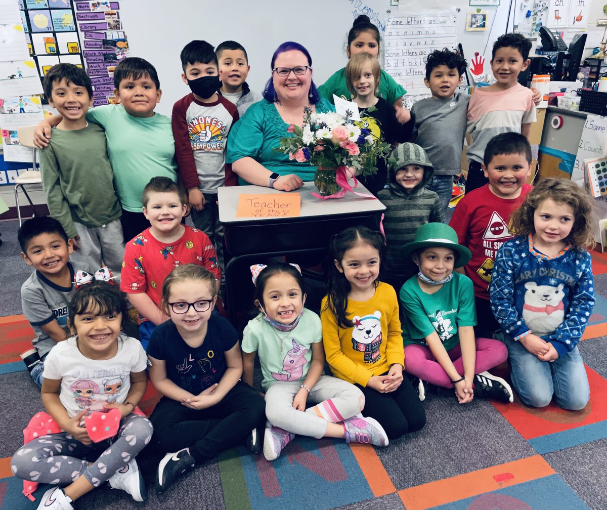 stephwest68's tweet photo. Suncrest Eagles Teacher of the Year, Mrs. Kelly Klyczek.  A year of change, challenge and perseverance!  Great job making that difference everyday!
#webelieve https://t.co/5giS6mdXsM