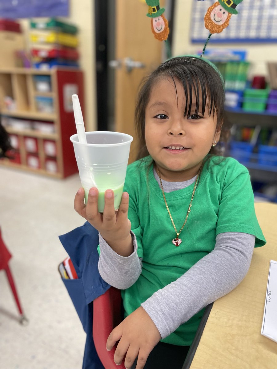 pmcollins04's tweet photo. We may not have caught that leprechaun, but we still had a magical day filled with a pudding science experiment, Skittles math and special treats.  #kinderstars #shenanigansandrainbows #RBBisBIA #bekind #kindnessmatters @MsBlackRBPS @rbpsEAGLES @DreamBigRB @RedBankSup https://t.co/sw80AYtBIH