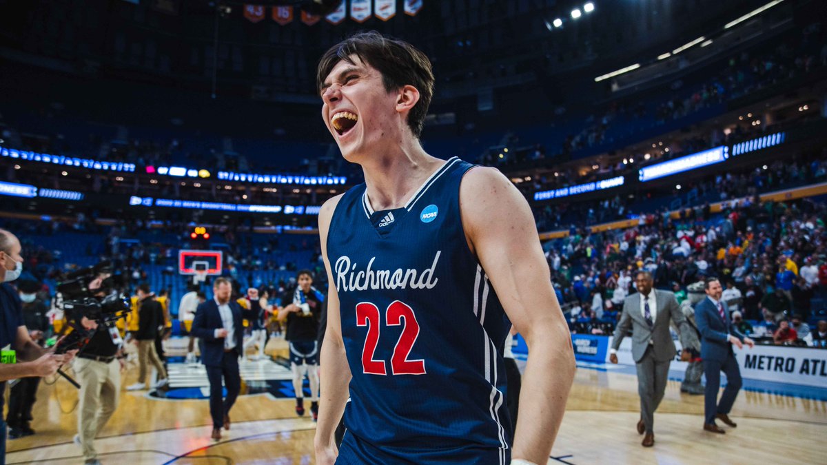 SpiderAthletics's tweet image. What can this team do?
We can dance.

#OneRichmond x #MarchMadness
