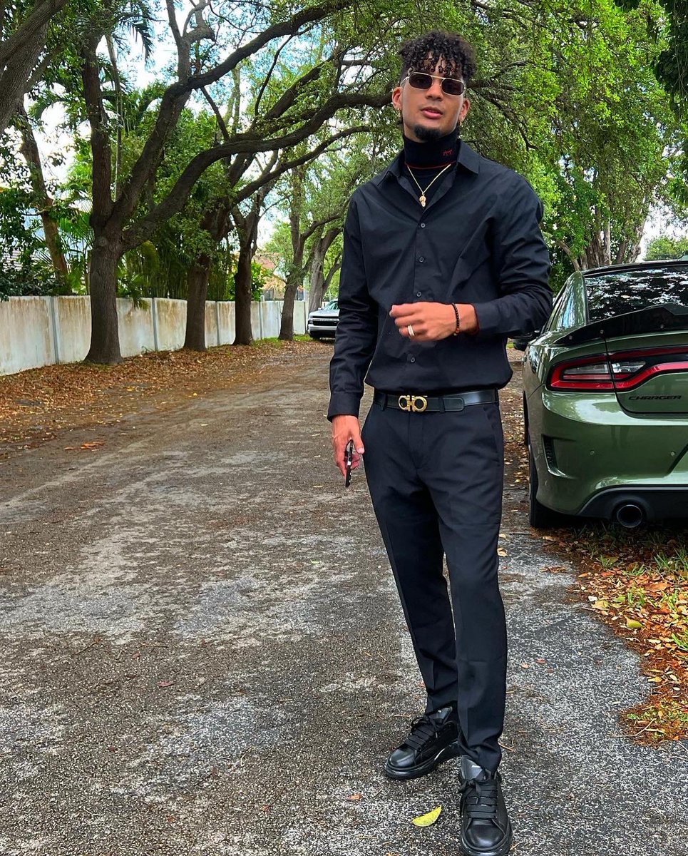 dollasignday's tweet photo. LLK ❤️🕊🙏🤞❤️ https://t.co/PMvyHdQKyb