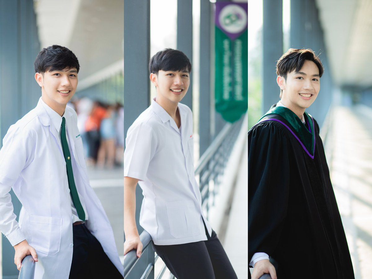 จบแล้ว 6 ปีที่ยาวนาน 
โพสต์นี้อุทิศให้

กำลังกาย จากตนเอง
กำลังเงิน จากครอบครัว
และกำลังใจ จากทุกคน ครับ 🥰

เจอกัน 24 - 25/3/65 ช่วงบ่ายแก่ ๆ
@ศาลาธรรม - อ่างแก้ว มช ค้าบ
#cmugraduation56th 
#แพทย์เชียงใหม่