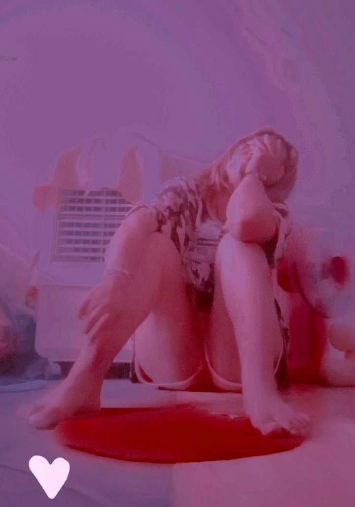 อาการหนักเนื่องจากกักตัวบ่อย😂😂เขาจะรักษาหายไหมค่ะหมอ😈😈
#หาเพื่อยคุย