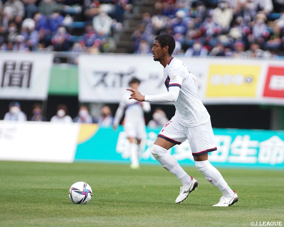 J_League's tweet photo. ／
#春から駒澤 のみなさんおめでとうございます㊗️
＼

実は #Ｊリーグ にも
駒澤大学出身の選手がたくさんいます‼️

その中から4選手をピックアップしてご紹介💁‍♂️

#ジュビロ磐田 #伊藤槙人 選手
#セレッソ大阪 #中原輝 選手
#いわきＦＣ #星キョーワァン 選手
#ＳＣ相模原 #安藤翼 選手 https://t.co/p1LSLC7dLY