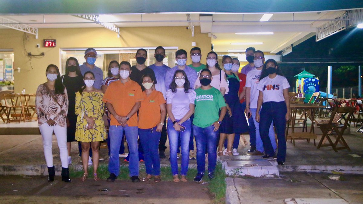 Visita AJEE na semana do jovem empreendedor! Fomos conhecer tudo sobre a Paraíso Pamonharia <a href="/PPamonharia/">Paraíso Pamonharia</a> Foi incrível! 🥰✅