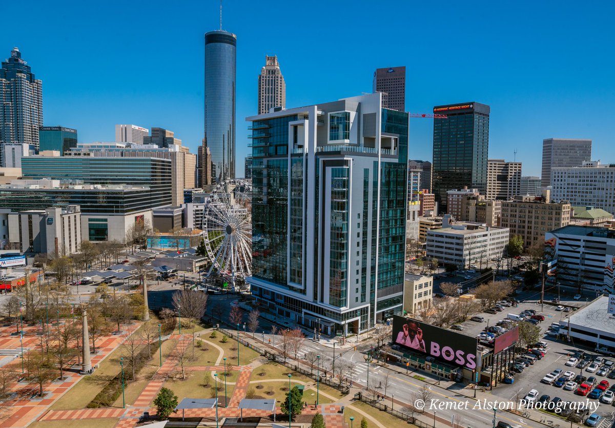 KAlstonPhotos's tweet photo. Which Atlanta skyline do you guys like? #Atlanta #ATL #ATLSkyline #Nikon #NikonZ6 #KemetAlstonPhotography #SkylinePhoto #AtlantaSkyline #Photography https://t.co/KJsauGK7CE