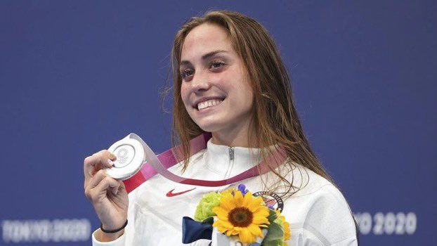 This is Emma Weyant from the University of Virginia.  

She finished in second place to Lia Thomas in the women’s 500 Free at the NCAA national championships.

But she’s the true winner to all of us.