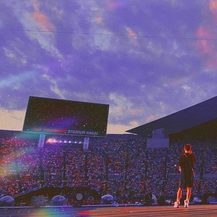 Fl0⁷₅🌸 Stream Set me free 🔥 tweet media
