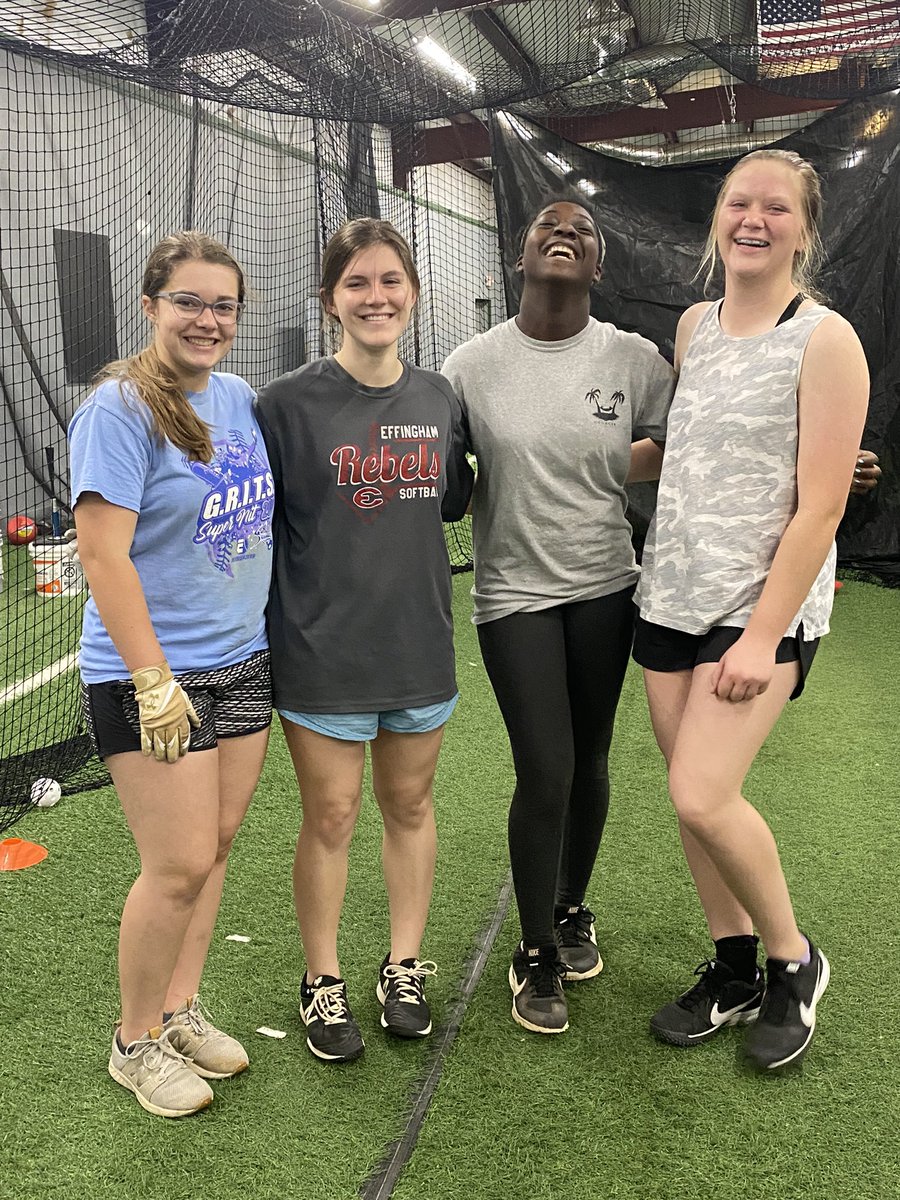 St Patrick's Day lessons with these goofballs!@izzywilkins34 @tisha13996122 Jordan and Izzy!