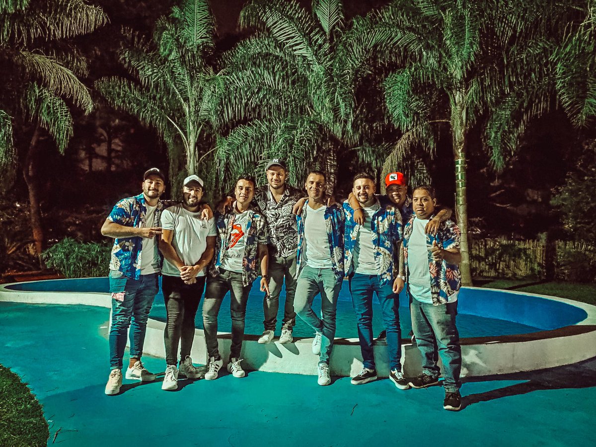 grupoconsabor_'s tweet photo. Mañana a las 20 estrenamos la tercera parte del Streaming En vivo de Grupo con Sabor | Miralo ingresando a https://t.co/kU7NfNC1nB
Nuestras redes sociales:
https://t.co/lQgJMBTlFz
https://t.co/eVazNnIBJ1
https://t.co/rnzWe7YKuZ https://t.co/6BznRwjDht