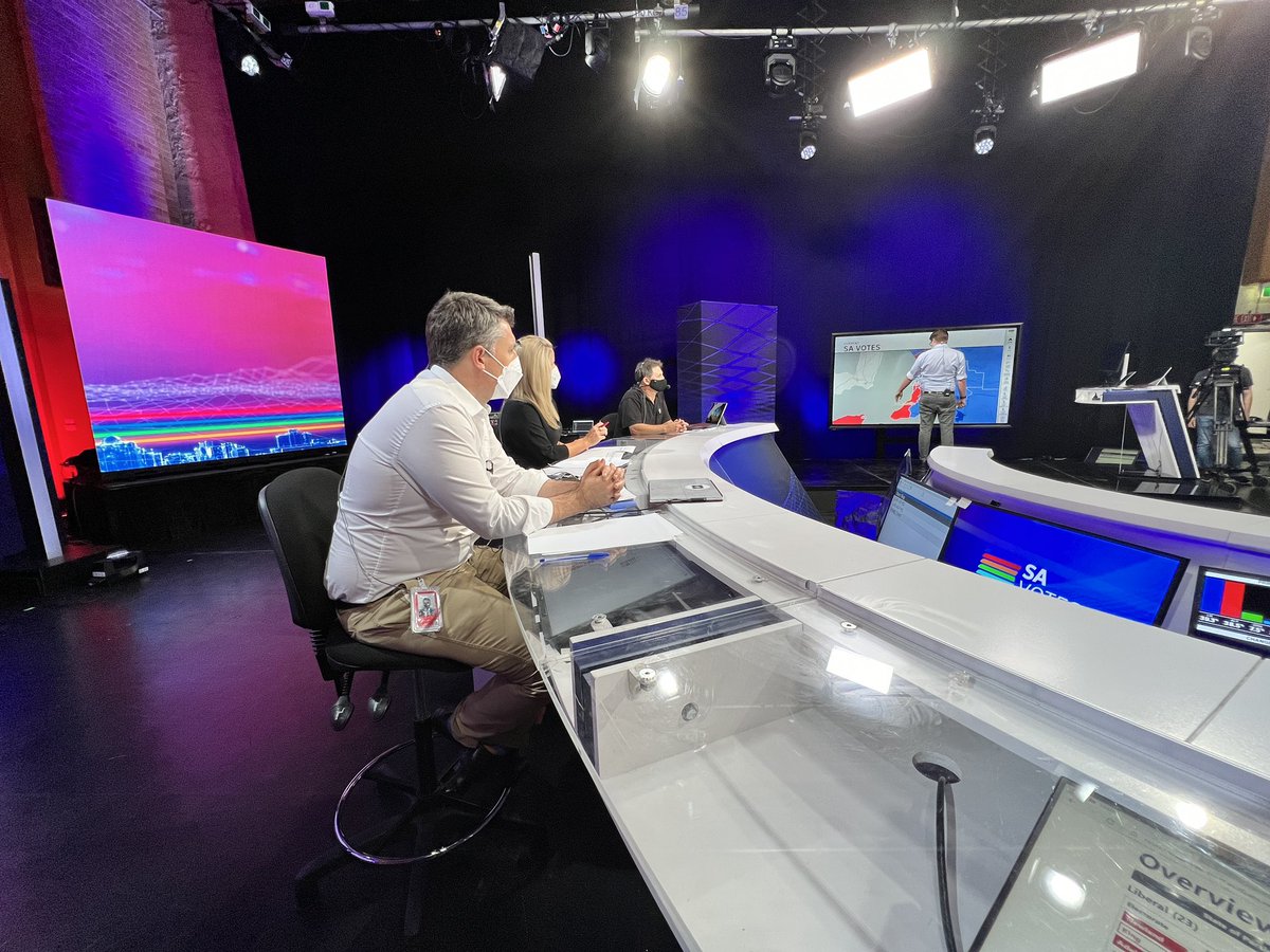 The <a href="/abcnews/">ABC News</a> South Australian election team is looking sharp for tomorrow night’s broadcast. <a href="/Rory_McClaren/">Rory McClaren</a> <a href="/JessicaHarmsen/">Jessica Harmsen</a> on the desk, with <a href="/CaseyBriggs/">casey briggs</a> filling in for <a href="/AntonyGreenElec/">Antony Green - elections</a> in this rehearsal #SAvotes