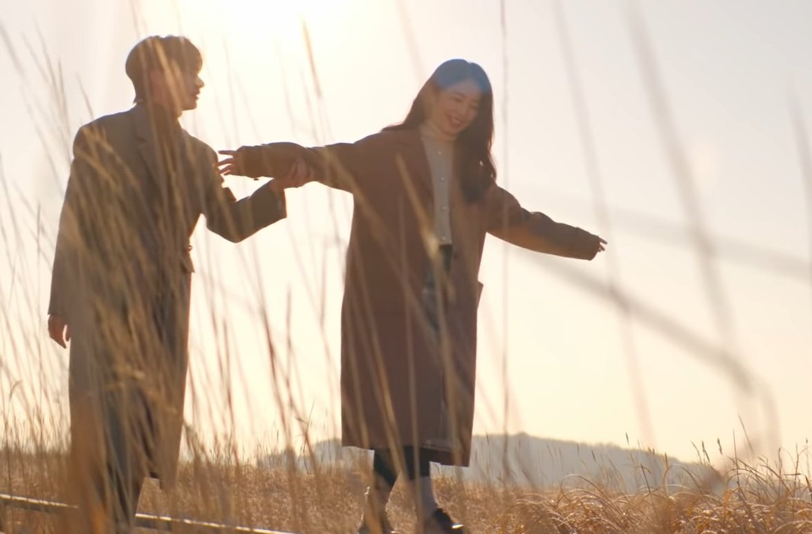 xeomyngho_'s tweet photo. I repeat, no one does it like Junhui and Minghao ...

#추억속에숨쉬는고향_디에잇_하이청
#HaiChengMemoriesWithTHE8 #SEVENTEEN #세븐틴 #THE8 #디에잇 #Hai_Cheng #海城 @pledis_17 https://t.co/2SIosDK87l