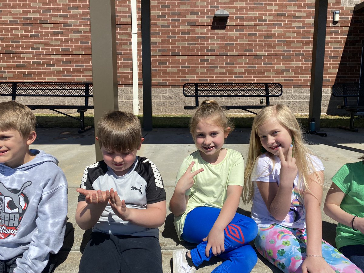 I wanted to say that we have the best PTA at Clark Creek. They awarded my class with free Kona Ice pass for winning the IReady Snowball Challenge!  Just check out those happy faces <a href="/ccstempta/">Clark Creek STEM PTA</a>, <a href="/ClarkCreekSTEM/">Joey Moss</a>