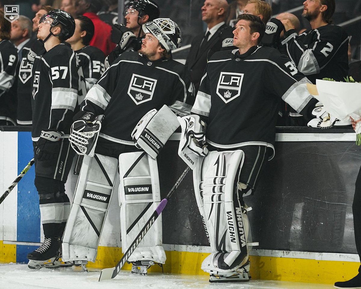 LAKings's tweet photo. 3️⃣2️⃣

Legend. https://t.co/7uQiTtBSub