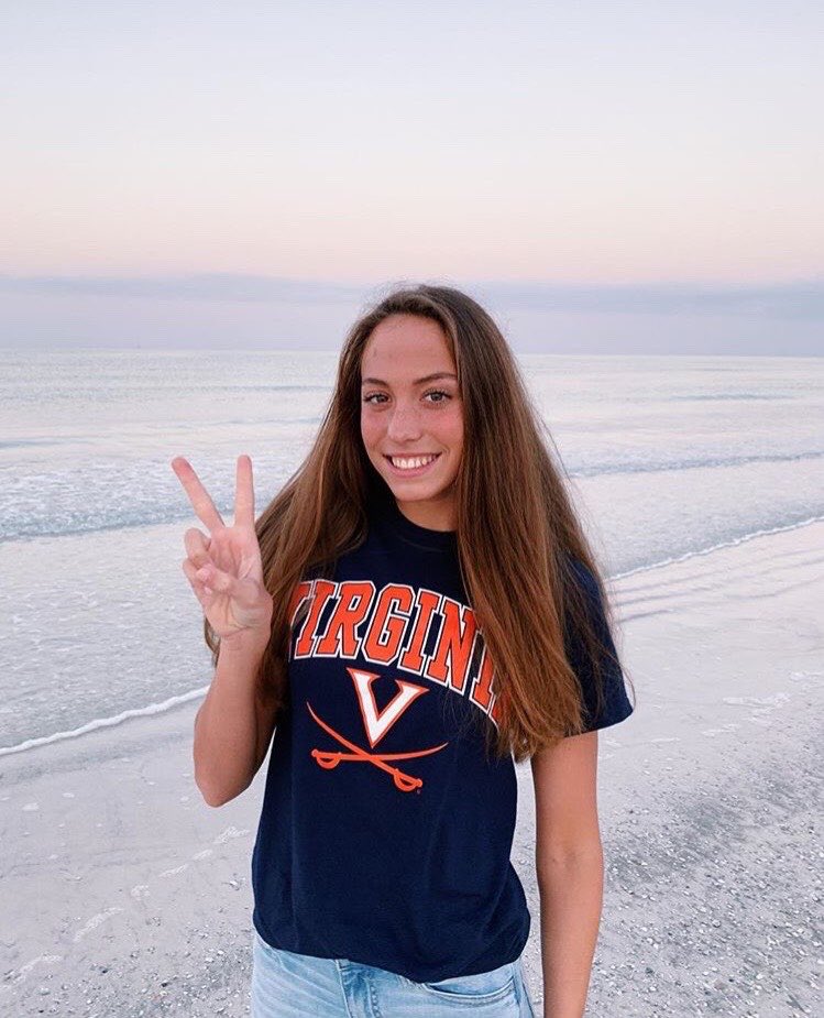 _TimSwain_'s tweet image. Meet Emma Weyant. 

She swims for the University of Virginia and represented the USA at the Tokyo Olympics. She finished in second place to a male in the women’s 500 at the national championships.

She’s the true champion to all of us.