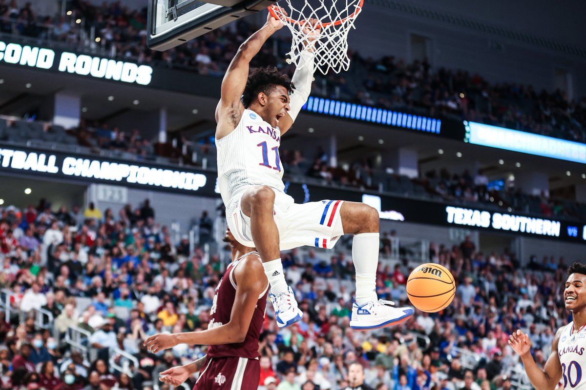 𝐑𝐞𝐦𝐞𝐫𝐠𝐲
/rem-ur-gee/
verb

An individual that is built for March and has the ability to go from 0-100, provides an instant spark. Is often referred to as an x-factor.

"Number 11 brought the Remergy today!"