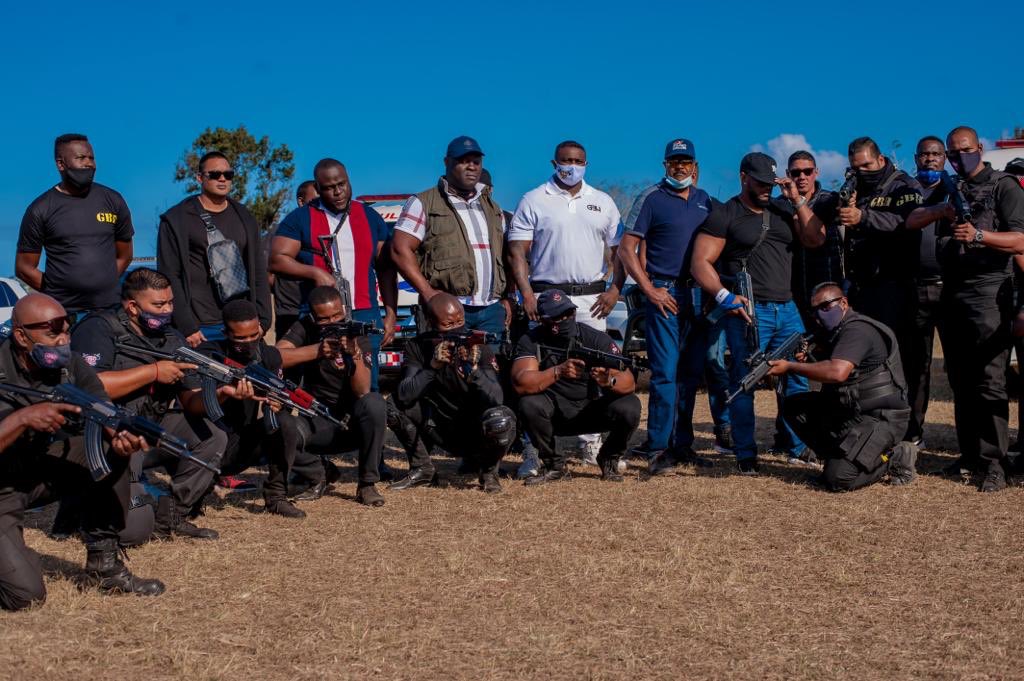 InvictusSecuri2's tweet photo. My team! #invictussecurity #executiveprotection #closeprotection #viosecurity https://t.co/L3eHROicmj