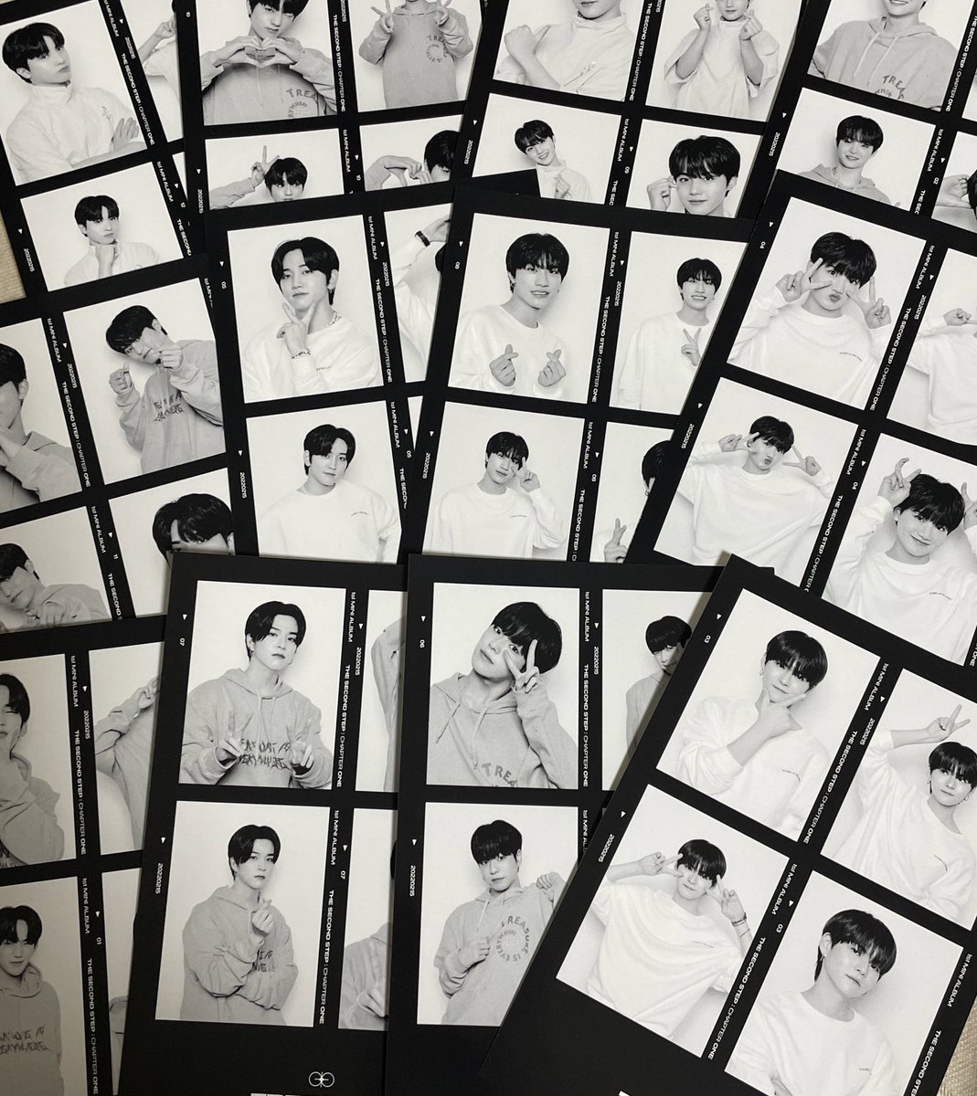 Marilyn_ZXW's tweet photo. RT แจก 2 ใบ เลือกเมมได้  
ประกาศคืนนี้ 4 ทุ่ม 

ดีลเกาหลี 🇰🇷การ์ด 4 ช่องค่ะ 

มีทุกเมม ยกเว้นฮารุโตะ 
มีเยอะมากก 
ใบล่ะ 90 บาท รวมส่ง 

ใครสนใจ DM นะคะ

#ตลาดนัดtreasure 
#ตลาดนัดเด็กสมบัติ https://t.co/ThPCzfJzgq