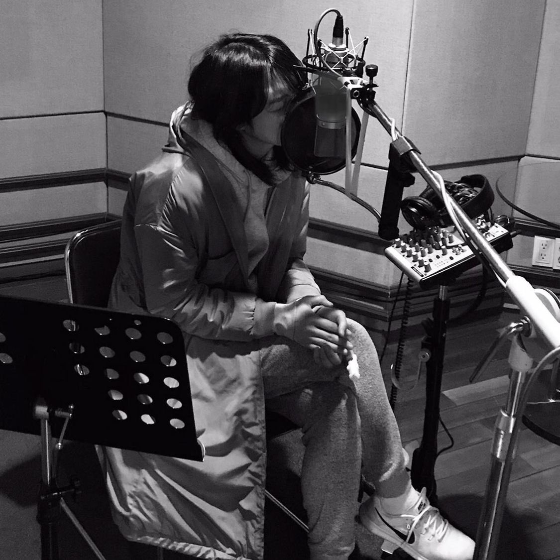 fineoneu_'s tweet photo. 이하나 인스타그램 22.03.18

망구 근황!!

🔗https://t.co/gAcJ0W2AJl

#이하나 #leehana https://t.co/qpMoz6pmMn