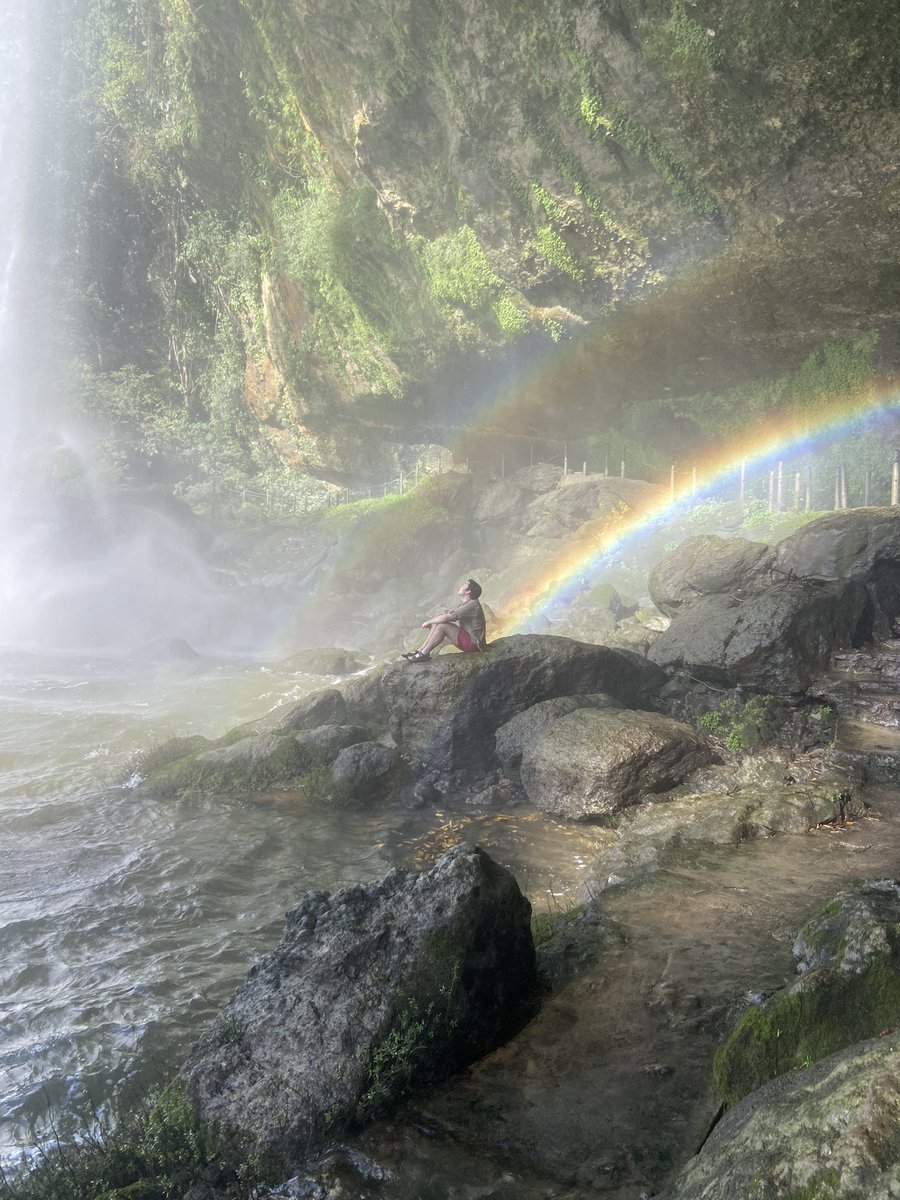 josecclapp's tweet photo. y’all know what they say about the ends of rainbows 🍑 https://t.co/iqyu4XOtqD