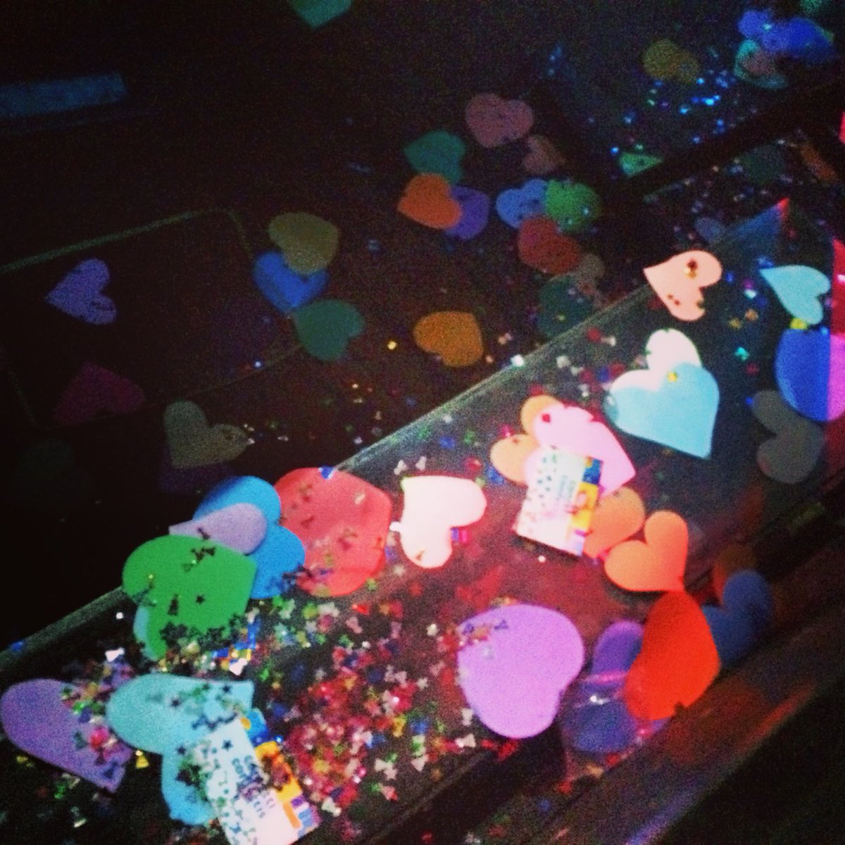 _dhearts's tweet photo. The one time we sat in line cutting out hearts for hours to throw up during A Little More Love. #roadtrippintour https://t.co/bguRhAAvCl