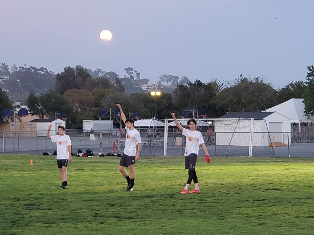 A few awkward phone camera shots from our 13-5 WIN over Santa Barbara before we upload the good camera. 

Thanks <a href="/Project1_Sports/">P1 Sports</a> for the sweet jerseys. Sometimes it’s as simple as look good and play good.