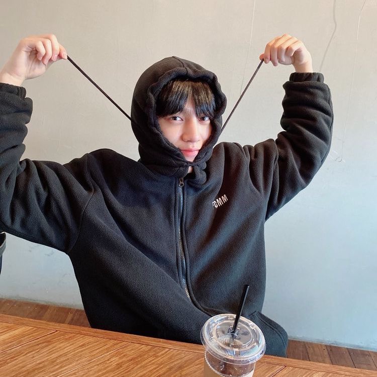 sugarinthecup's tweet image. Dear my Seol Wondae:

you are my sunshine in every morning. and after this, it will always be like that. stay healthy and happy in everyday. and i hope that someday we can meet again. I love you even when it's too late.