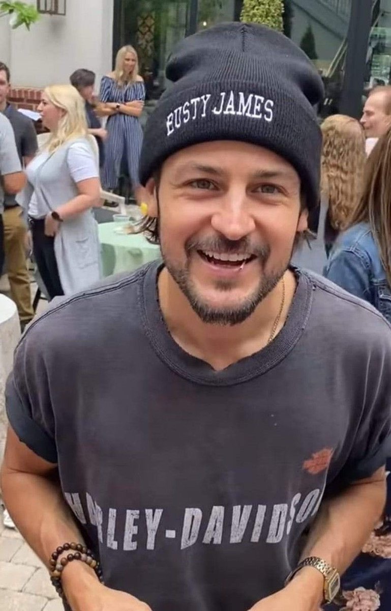 Dorano's tweet photo. #TylerHynes30DaysActorChallenge 
Day 14: Wearing a hat- Bonus post. I love the beanie

@tyler_hynes @hallmarkchannel @ahillbythecreek @donnajo63 @darla_tapp 

 #TylerHynes #Hynies #Hynies4Life https://t.co/lcnTZ2Af29