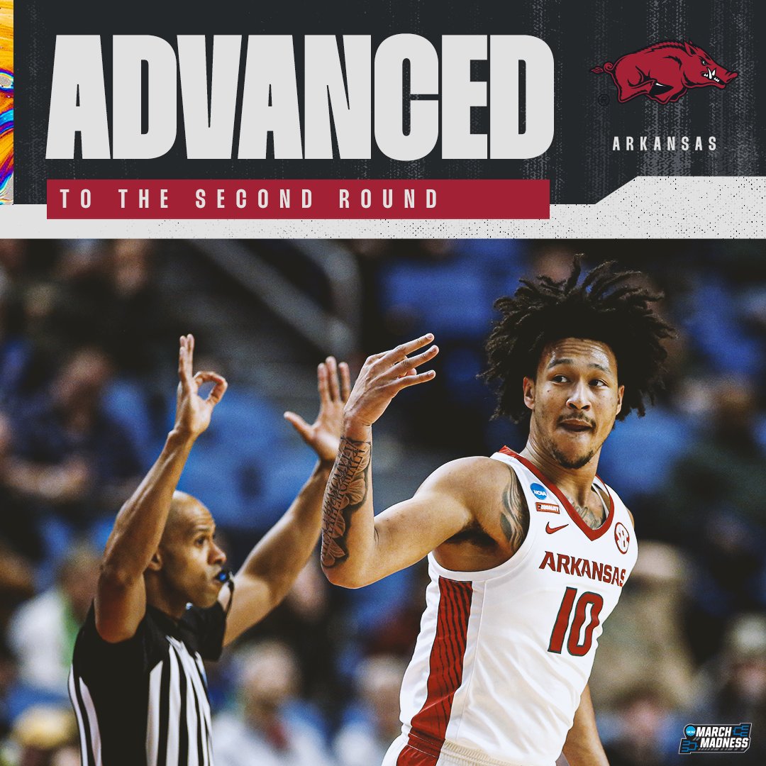 MarchMadnessMBB's tweet photo. THE RAZORBACKS SURVIVE AND ADVANCE 🐗

(4) Arkansas holds off (13) Vermont to move into the Second Round! | #MarchMadness https://t.co/SsPF3GYDOb