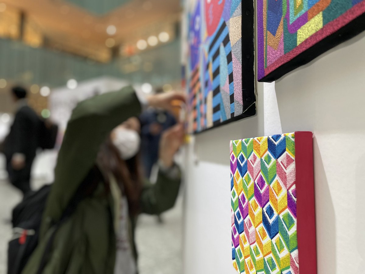 wasabi_art's tweet photo. 東京駅KITTEでの設営が終わりました！
本日から24日までの展示です✨

WASABI掲載作品を直接ご覧いただけます🎨

雨でも駅直結で濡れずにお越しいただけます。
詳細はKITTE公式HPをご覧ください。
https://t.co/OpwGPTXGhN https://t.co/YqbZlecDZP