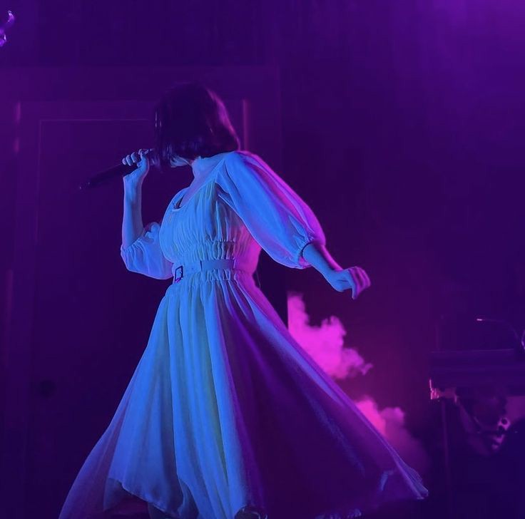 mitskithoughts's tweet photo. everybody say thank u mitski https://t.co/W44EbNY4DP