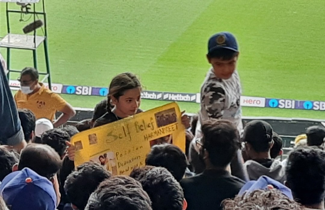Qaiserkhaleel's tweet photo. @the_bridge_in Showing support no matter what .... https://t.co/bXm29XuzKr