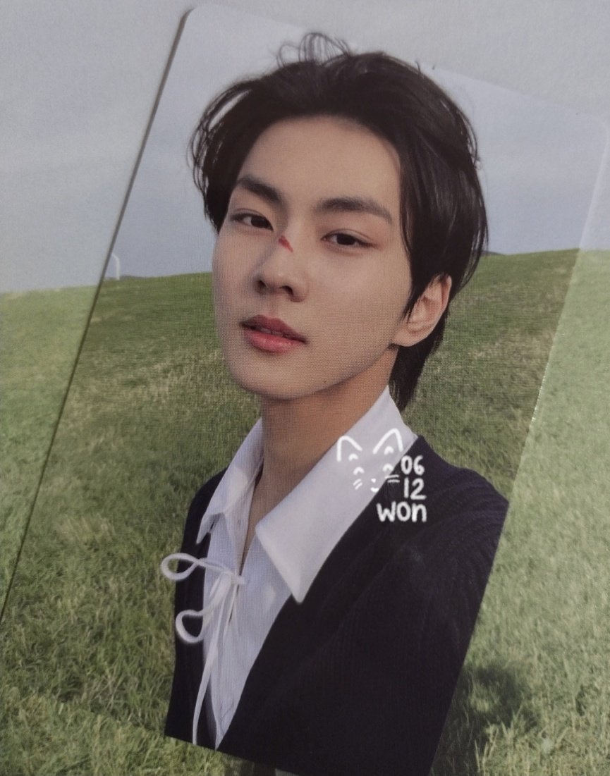frilemercier's tweet photo. π #polmails
jungwon d:a ums pob just arrived! ang pogi lalo nung natanggap ko na nakakaiyak sa tuwa t__t thank you po @lovedbycolette for the smooth transaction , secured packaging and sa freebie! super accommodating at bait ng seller!
#lovedbycolette_feedbacks https://t.co/8qQyHSBYgg