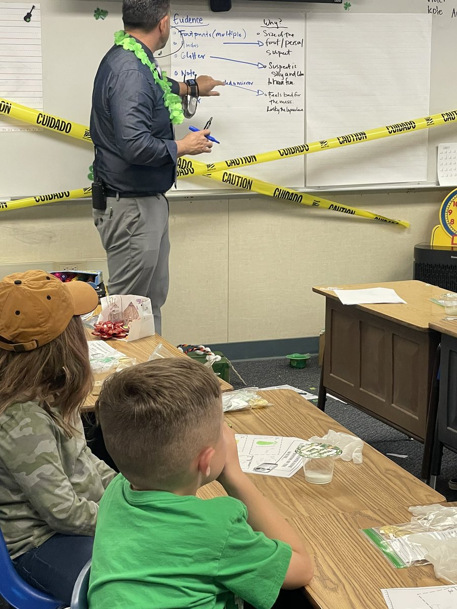 AddieMSteele's tweet photo. Whelp. It happened again! But don’t worry, these special agents were on the case! Thanks to @rramirez_usc for helping us put it all together! #mesamoments #simplemachinesandshenanigans https://t.co/oDaHMUUIgR