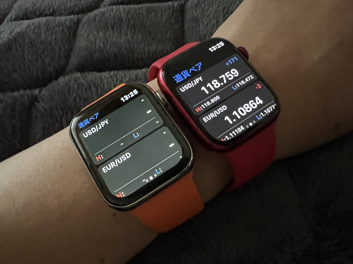 AppleWatchを2台使ってトレードする事を考えたが、2台とも接続して表示するのは無理そう。。。 …だが！無駄にかっこいい鴨🫢 .  AppleWatchのFXアプリに関する記事👉GMOクリック証券がApple Watchに対応(スピード注文も可能)  https://t.co/fBpKPDkMyk