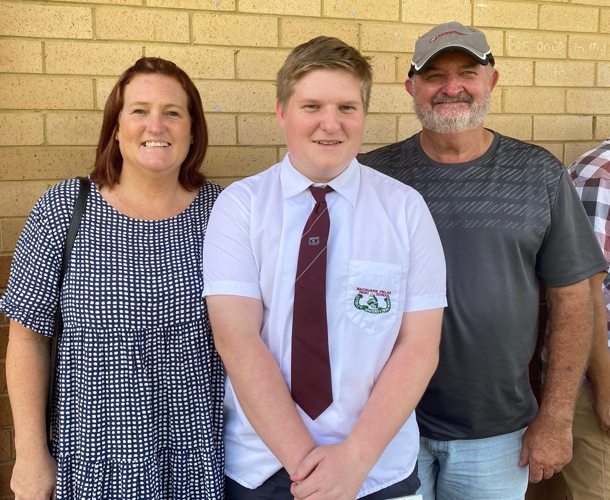 Macquarie Fields High School tweet media