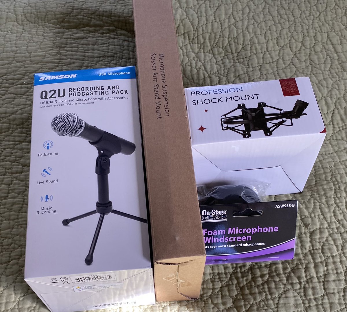 CrippledWisdom's tweet photo. Does anybody want to guess what my next project is? I’ll have an official announcement in  a few weeks. I’m very excited to collaborate with @Carrie_Asby Asby.  https://t.co/mAlYWBY3Sy https://t.co/IemITiJW7I