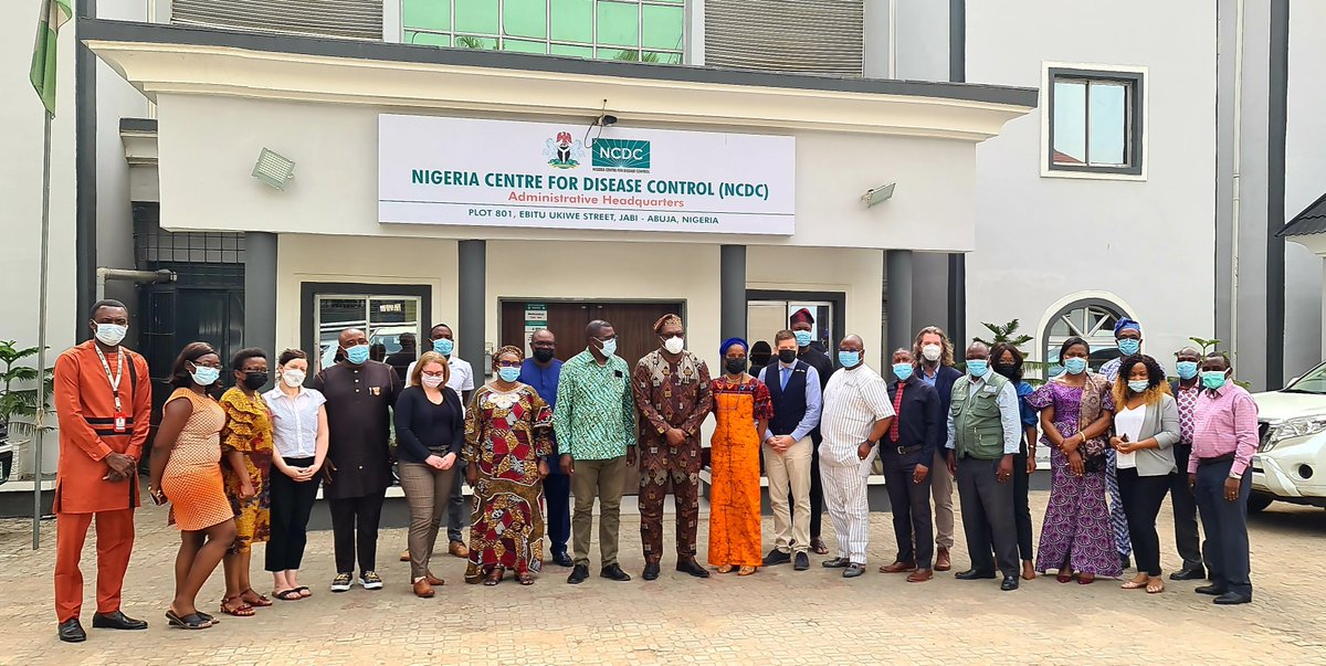 Followed by the closing ceremony of the inaugural <a href="/UKHSA/">UK Health Security Agency</a> #ihr_strengthening knowledge exchange visit between 🇳🇬 and 🇿🇲