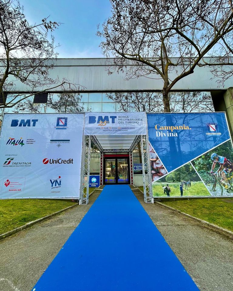 mostraoltremare's tweet photo. 🏝25esima edizione di BMT - 
✈️ la Borsa Mediterranea del Turismo  è il più grande appuntamento fieristico con gli operatori del Turismo!📅18|19|20 marzo 2022 in Mostra d’Oltremare! https://t.co/H7wVH34n47