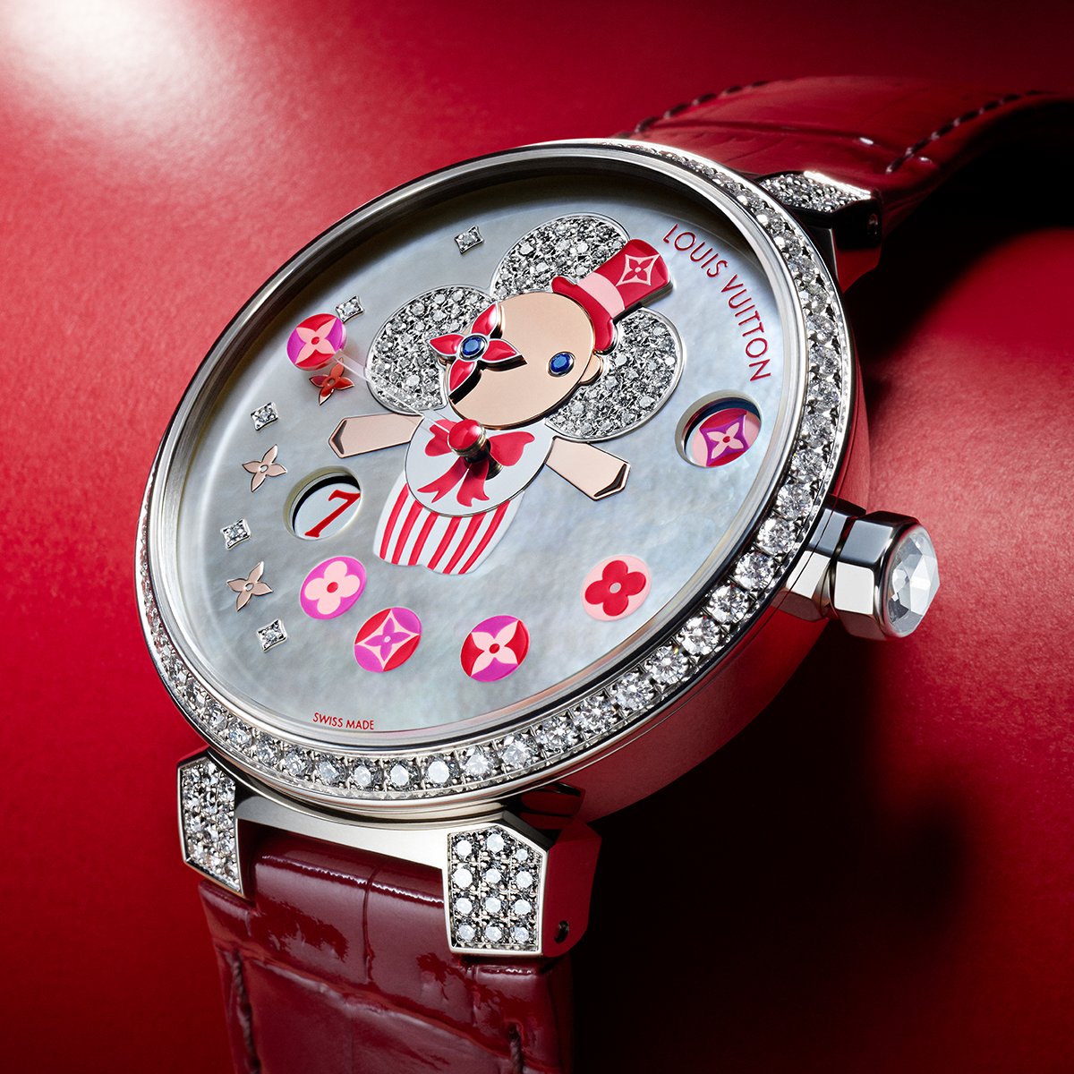 Louis Vuitton on X: Introducing the Tambour Slim Vivienne Jumping Hour.  #LouisVuitton's enigmatic mascot appears in a series of three precious and  playful High Watchmaking creations. Discover the timepieces at   #LVWatches