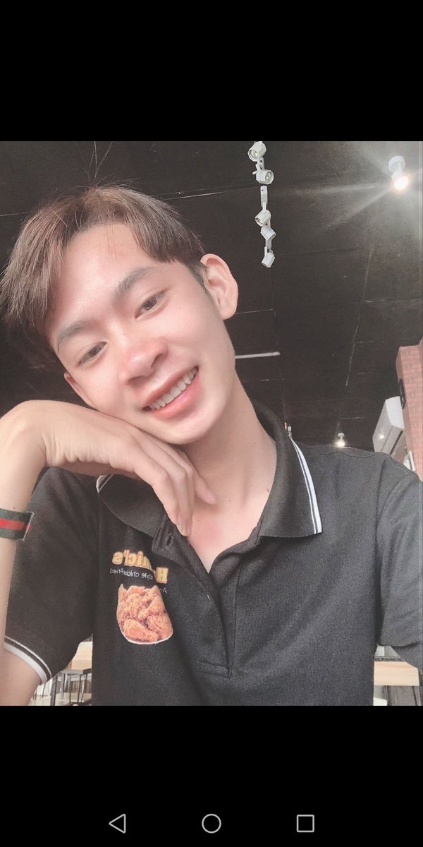 ລູກຄ້າເຮັດວຽກມາເມືອຍໆ ເອົາໃຈຄົນມັກນວດ ນວດຜ່ອນຄາຍ ລາຄາເລີ້ມຕົ້ນພຽງແຕ່ 39.000 ກີບ ກໍ່ສາມາດມານວດໄດ້ແລ້ວຈະ ຮ້ານຕົ້ງ ຢູ່ດົງປ່າແຫລບ ເບີແອັບ 020 97703360