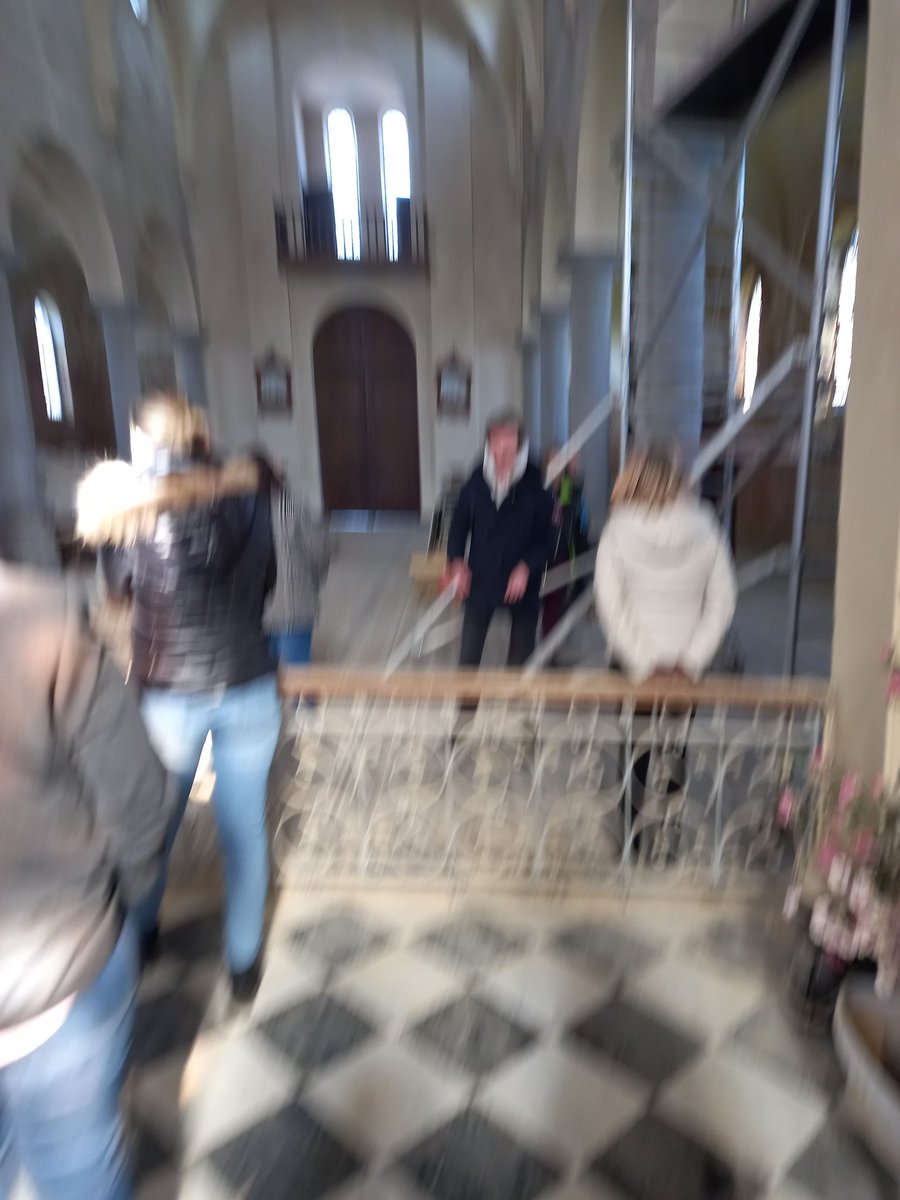 Suite de la réunion visite de chantier église de haut lieu rénovation de l église par le chantier d insertion du cias d avesnes  chantier mixte ... #lesfemmesdanslebatiments
 #motivation #insertion <a href="/LIVIACarmelo2/">LIVIA Carmelo</a> <a href="/ManessePerrine/">Manesse Perrine</a> <a href="/departement59/">Département du Nord</a> <a href="/GuillaumeBoda/">Guillaume Boda</a>