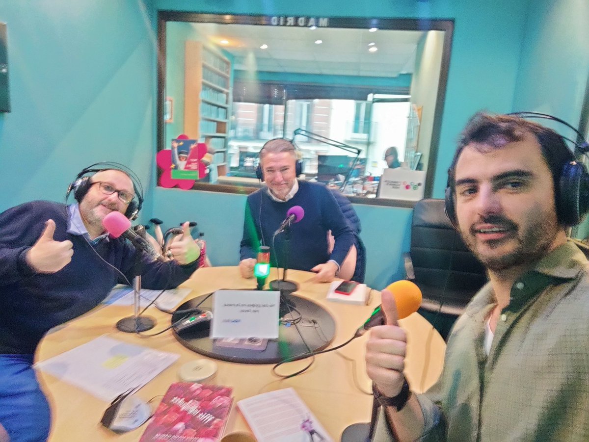 Hablando de #ventas con muchas risas con el gran Ángel Largo en el programa "Humor &amp;Co" en @AquiAhoraRTV 🤣💪