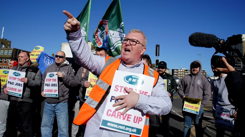 ImpactPolicies's tweet photo. #UK: Dubai based billionaires ravage British company
#savelocaljobs
Press release🔻
https://t.co/ydB6Ib0DaO https://t.co/rgeGT7m5Ru