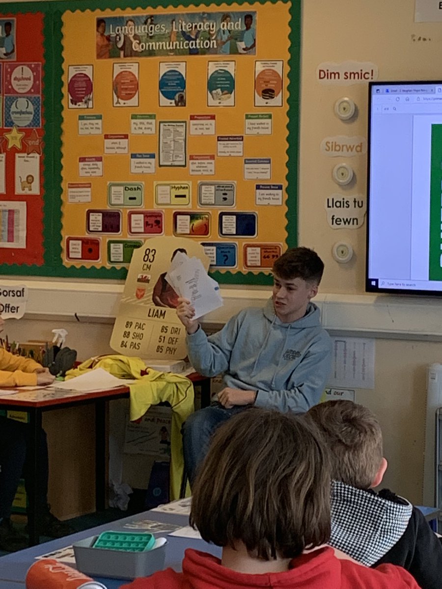 Ysgol Gymraeg Pen y Garth tweet media
