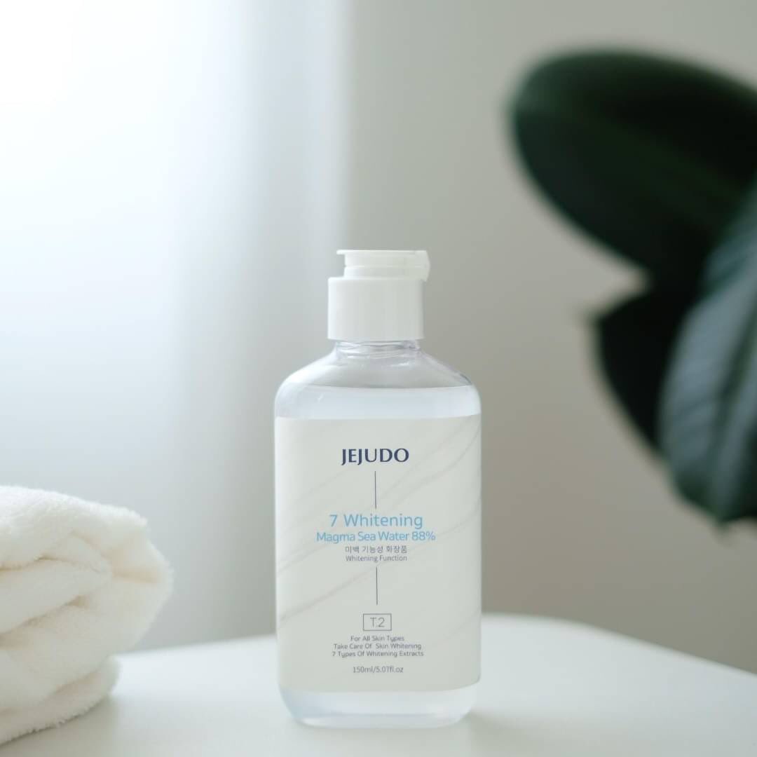 WpShopsugar's tweet photo. JEJUDO TONER MAGMA SEA WATER88% 150ml.

Sale 200฿ 

โทนเนอร์ทำความสะอาดเตรียมผิวให้พร้อมต่อการบำรุงอีกทั้งยังช่วยทำความสะอาดและขจัดสิ่งสกปรกที่ติดค้างอยูบนใบหน้าได้อย่างมีประสิทธิภาพ
T1 ลดการเกิดสิว
T2 กระจ่างใส เรียบเนียน
T3 เพิ่มความชุ่มชื้น
T4 ริ้วรอยแห่งวัย https://t.co/DAQKnBwg7a