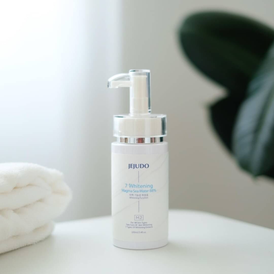 WpShopsugar's tweet photo. JEJUDO MIST MAGMA SEA WATER88% 100ml.

Sale 190฿

มิสท์สเปรย์น้ำแร่บำรุงผิวหน้าที่จะช่วยเพิ่มความสดชื่น ผิวแพ้ง่าย ผิวชุ่มชื้น ลดสิว หน้าแห้ง มีครบทุกปัญผิว พกพาสะดวก หัวสเปรย์ฉีดง่าย
M1 ลดการเกิดสิว
M2 กระจ่างใส เรียบเนียน
M3 เพิ่มความชุ่มชื้น
M4 ริ้วรอยแห่งวัย https://t.co/VgRo5Vri7U