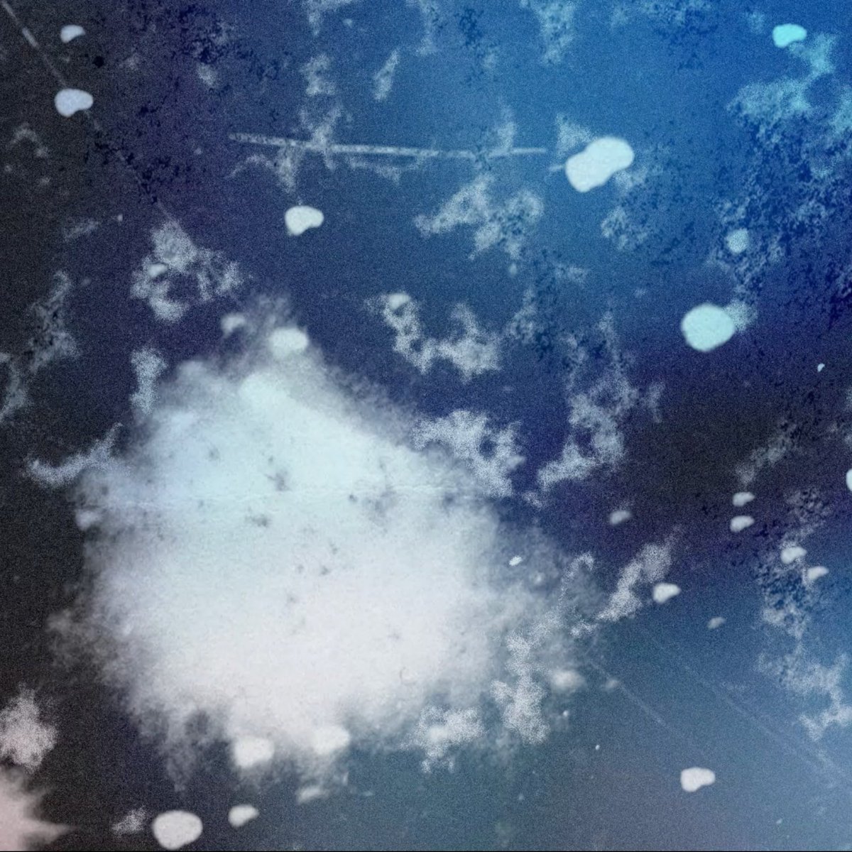 @furtherset - Auras is out now. Buy + download on <a href="/Bandcamp/">bandcamp</a> &gt; furtherset.bandcamp.com/album/auras?la…

Buy on <a href="/boomkatonline/">Boomkat.com</a>, or stream via Tidal, Spotify + co: kud.li/ous036

Mixed by <a href="/Bienoise/">Bienoise</a>, mastered by @Feldermelder, graphics by Jahn Koutrios.

<a href="/unsunghunger/">Unsung Hunger</a> <a href="/dense_pr/">dense</a>