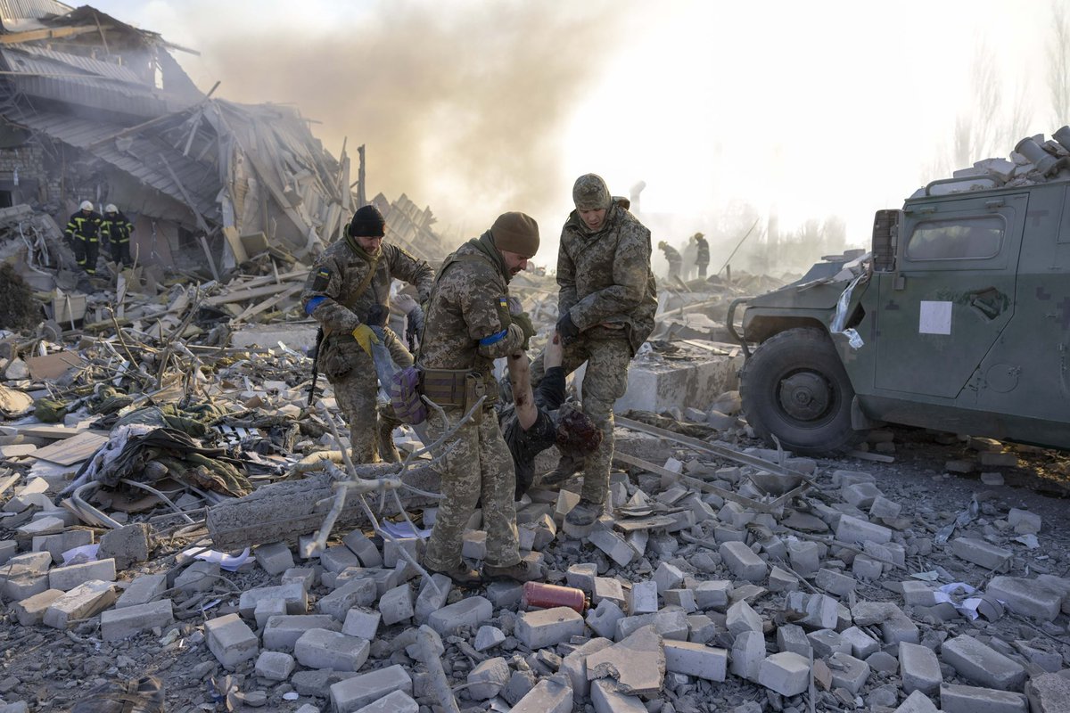 Niclas Hammarström (@n_hammarstrom) on Twitter photo Early this morning several missiles were launched at a military base i Mykolaiv.
I counted 30 dead soldiers. Probably many more under the rubble.
On assignment for <a href="/Expressen/">Expressen</a> Early this morning several missiles were launched at a military base i Mykolaiv.
I counted 30 dead soldiers. Probably many more under the rubble.
On assignment for <a href="/Expressen/">Expressen</a>